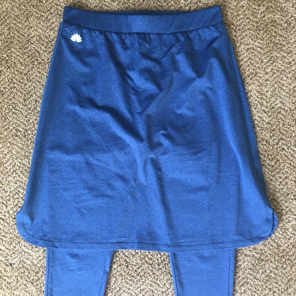 Snoga Cropped Shirttail Skort